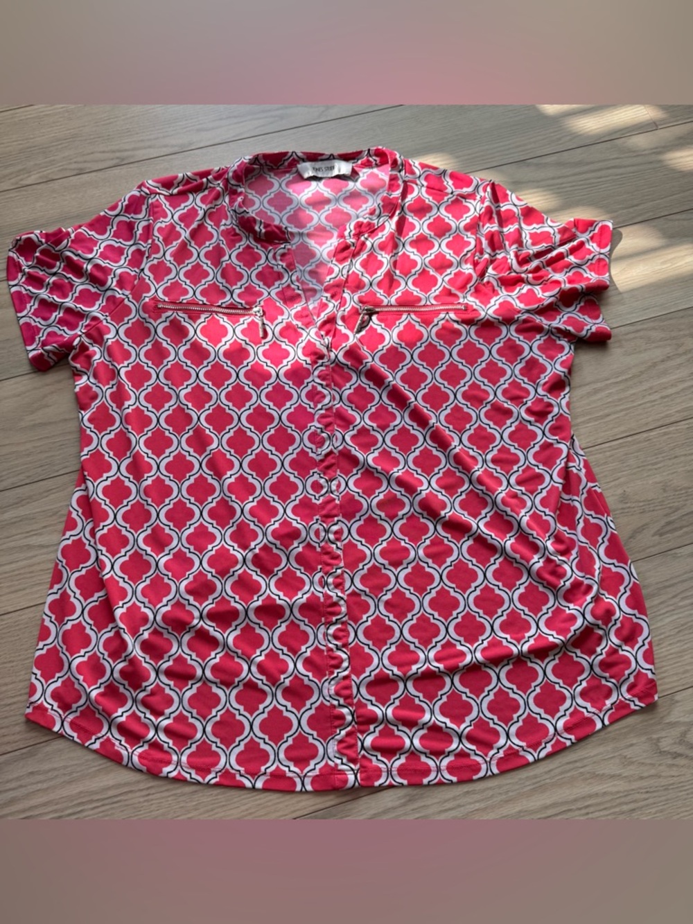 Jones Studio Pink Patterned Short Sleeve Blouse